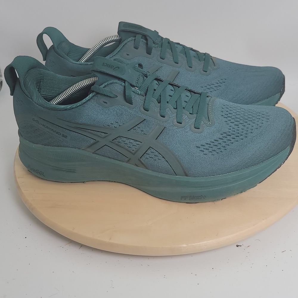 ASICS Gel-Kayano 32 Sneakers Men  Size 12